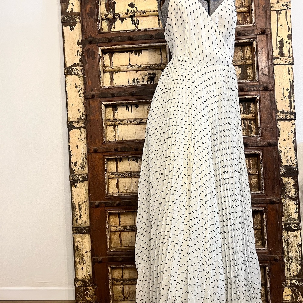 H&M White and Black Patterned Women's Midi Dress